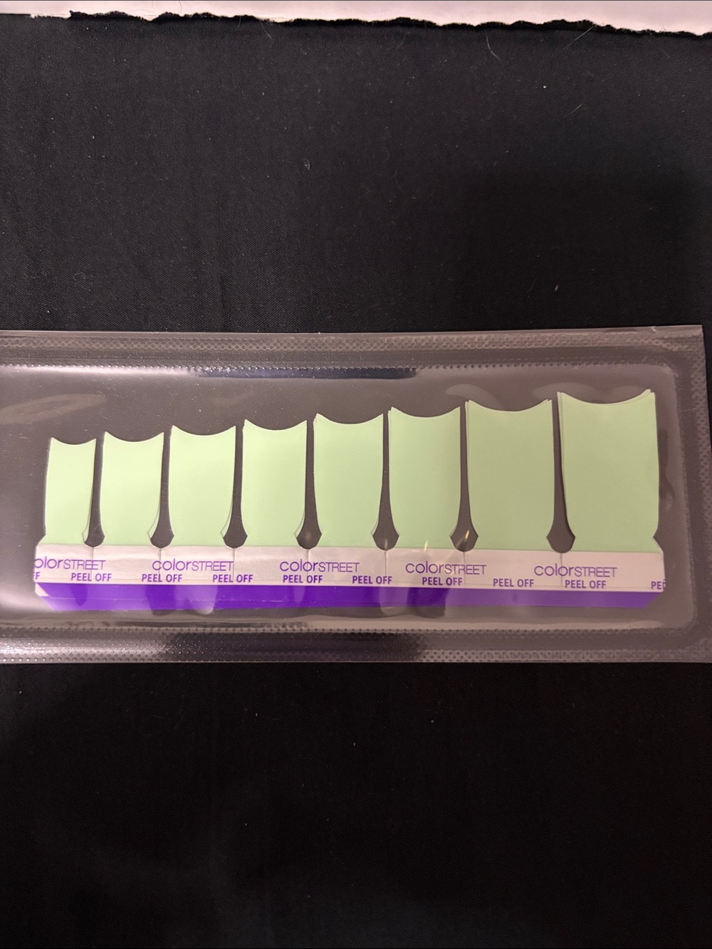 🔮 $5 add on. Color Street Light Green Peel Off Press-On Nails - Goblin Glow